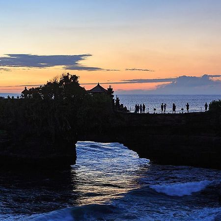 Zen Rooms Seminyak Mertanadi Εξωτερικό φωτογραφία